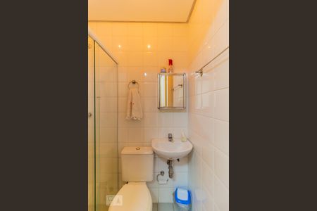 Apartamento para alugar com 245m², 3 quartos e 4 vagasBanheiro de Serviço