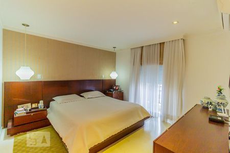 Apartamento para alugar com 245m², 3 quartos e 4 vagasSuíte 3