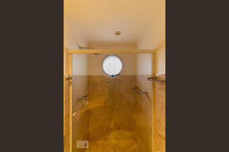 Apartamento para alugar com 245m², 3 quartos e 4 vagasSuíte 2 - Banheiro