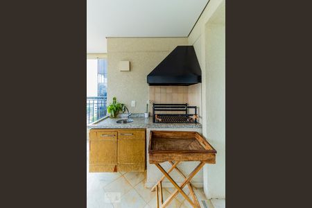 Apartamento para alugar com 245m², 3 quartos e 4 vagasVaranda - Churrasqueira