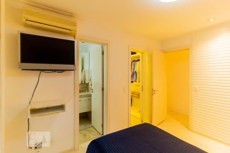 Apartamento para alugar com 245m², 3 quartos e 4 vagasSuíte 1