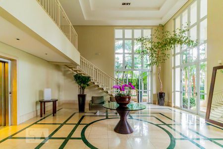 Apartamento para alugar com 245m², 3 quartos e 4 vagasHall Social