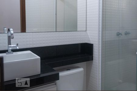 Apartamento à venda com 52m², 2 quartos e 1 vaga Apartamento à venda com 52m², 2 quartos e 1 vagaBanheiro