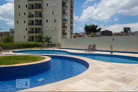 Apartamento à venda com 52m², 2 quartos e 1 vaga Apartamento à venda com 52m², 2 quartos e 1 vagaÁrea comum - Piscina