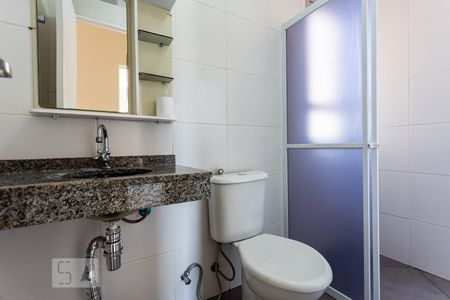 Apartamento para alugar com 74m², 2 quartos e 1 vaga Apartamento para alugar com 74m², 2 quartos e 1 vagaBanheiro