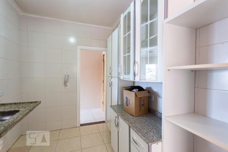 Apartamento para alugar com 74m², 2 quartos e 1 vaga Apartamento para alugar com 74m², 2 quartos e 1 vagaCozinha