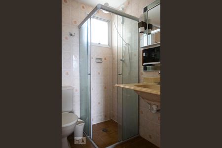 Apartamento à venda com 72m², 3 quartos e 1 vaga Apartamento à venda com 72m², 3 quartos e 1 vagaBANHEIRO