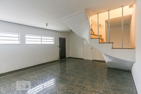 Casa à venda com 850m², 4 quartos e 7 vagas Casa à venda com 850m², 4 quartos e 7 vagasSala 2 casa 2