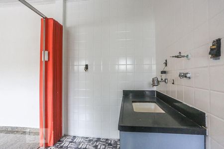 Casa à venda com 850m², 4 quartos e 7 vagas Casa à venda com 850m², 4 quartos e 7 vagasCozinha 2