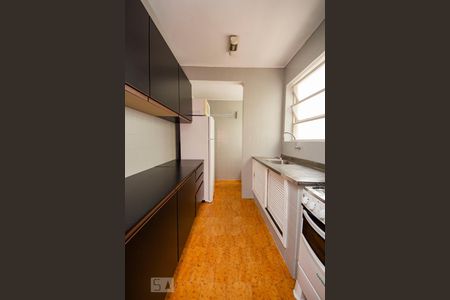 Apartamento à venda com 62m², 2 quartos e 1 vagaCozinha 