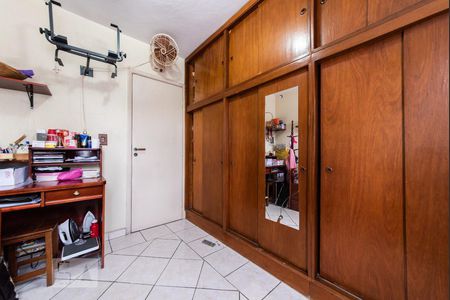 Apartamento à venda com 74m², 2 quartos e 2 vagas Apartamento à venda com 74m², 2 quartos e 2 vagasQuarto 1