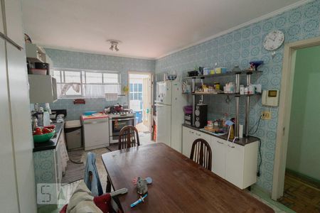 Casa à venda com 300m², 3 quartos e 3 vagas Casa à venda com 300m², 3 quartos e 3 vagasCozinha