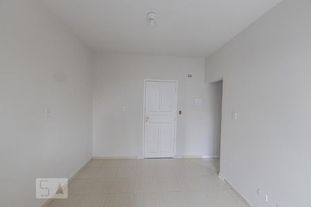Sala de kitnet/studio para alugar com 1 quarto, 49m² em Chácara Santo Antônio (zona Leste), São Paulo