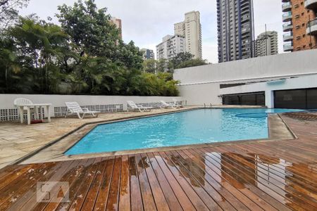 Apartamento para alugar com 230m², 3 quartos e 4 vagasÁrea comum - Piscina