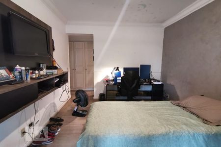 Apartamento para alugar com 230m², 3 quartos e 4 vagasQuarto