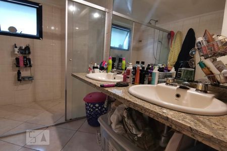 Apartamento para alugar com 230m², 3 quartos e 4 vagasBanheiro