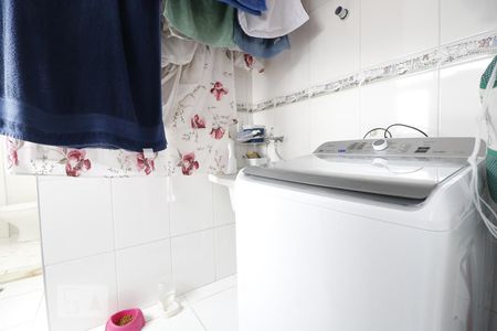 Apartamento à venda com 220m², 3 quartos e 1 vagaÁrea de Serviço