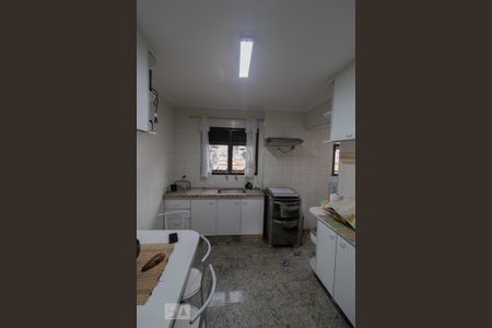 Apartamento à venda com 83m², 3 quartos e 2 vagas Apartamento à venda com 83m², 3 quartos e 2 vagasCozinha