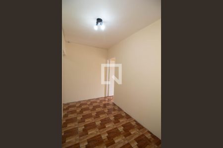 Quarto de casa para alugar com 2 quartos, 100m² em Jardim Baruch, Guarulhos