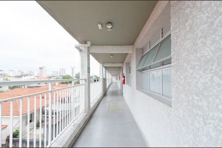 Apartamento à venda com 75m², 2 quartos e 1 vagaCorredor