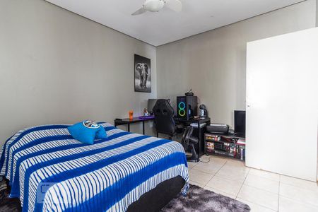 Casa à venda com 110m², 3 quartos e 2 vagasDormitório 3