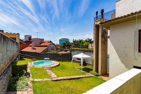 Casa à venda com 110m², 3 quartos e 2 vagasÁrea Externa