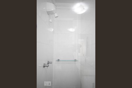 Apartamento para alugar com 59m², 1 quarto e 1 vagaChuveiro do banheiro