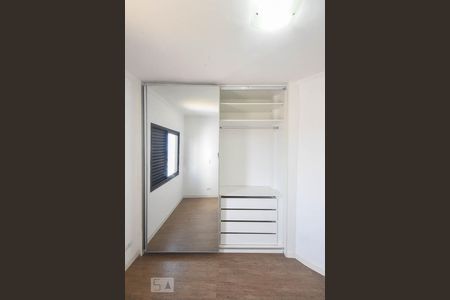 Apartamento para alugar com 59m², 1 quarto e 1 vagaArmário do quarto 