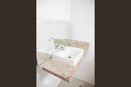 Casa de condomínio à venda com 150m², 3 quartos e 2 vagas Casa de condomínio à venda com 150m², 3 quartos e 2 vagasBanheiro - Quarto 3