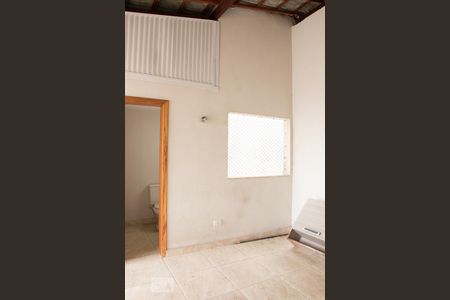 Casa de condomínio à venda com 150m², 3 quartos e 2 vagas Casa de condomínio à venda com 150m², 3 quartos e 2 vagasÁrea de Serviço