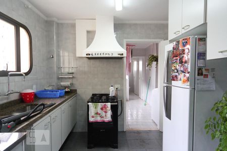 Apartamento à venda com 174m², 4 quartos e 3 vagasCozinha