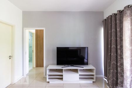 Sala de apartamento para alugar com 1 quarto, 50m² em Tamboré, Santana de Parnaíba