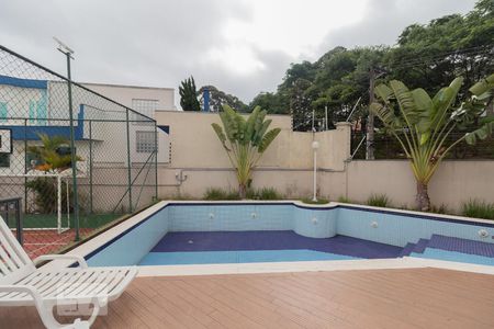 Apartamento à venda com 72m², 3 quartos e 2 vagas Apartamento à venda com 72m², 3 quartos e 2 vagasÁrea comum - Piscina