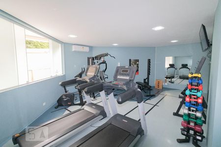 Apartamento à venda com 72m², 3 quartos e 2 vagas Apartamento à venda com 72m², 3 quartos e 2 vagasÁrea comum - Academia