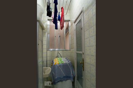 Apartamento à venda com 65m², 2 quartos e sem vaga Apartamento à venda com 65m², 2 quartos e sem vagaDetalhe da area de serviço