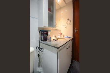 Apartamento para alugar com 62m², 3 quartos e 1 vaga Apartamento para alugar com 62m², 3 quartos e 1 vagaBanheiro