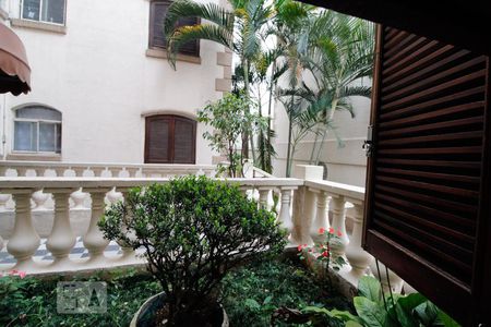 Apartamento à venda com 72m², 3 quartos e 1 vaga Apartamento à venda com 72m², 3 quartos e 1 vagaVista do Quarto 2