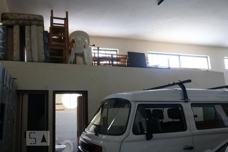 Casa à venda com 670m², 3 quartos e 8 vagasCozinha 2