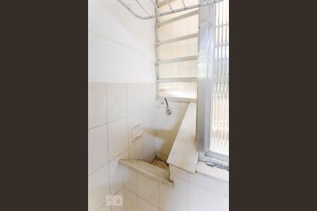 Apartamento à venda com 110m², 2 quartos e 1 vaga Apartamento à venda com 110m², 2 quartos e 1 vagaCozinha e Área de Serviço