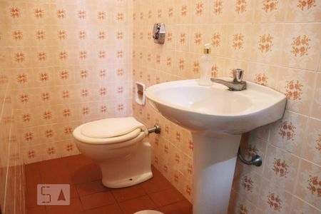 Casa à venda com 420m², 3 quartos e 6 vagasLavabo 2