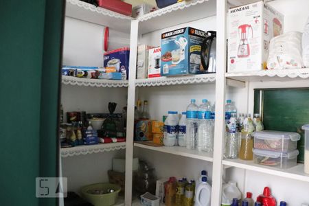 Casa à venda com 420m², 3 quartos e 6 vagasDespensa