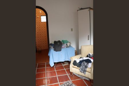 Casa à venda com 420m², 3 quartos e 6 vagasQuarto de Serviço