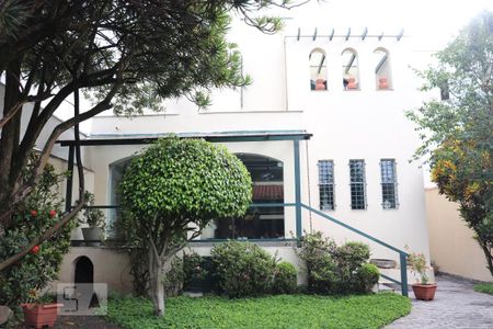 Casa à venda com 420m², 3 quartos e 6 vagasÁrea Externa