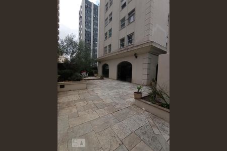 Studio para alugar com 36m², 1 quarto e 1 vaga Studio para alugar com 36m², 1 quarto e 1 vagaHall
