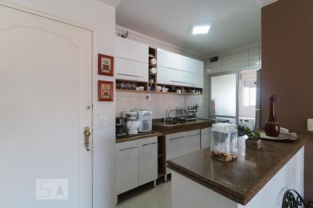 Apartamento à venda com 64m², 2 quartos e 1 vagaCozinha