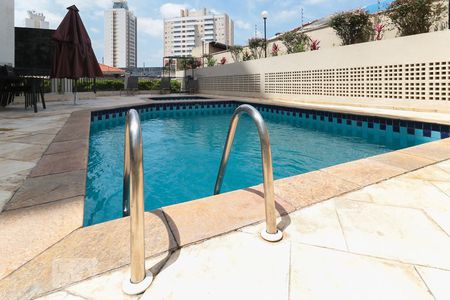 Apartamento à venda com 64m², 2 quartos e 1 vagaÁrea comum - Piscina