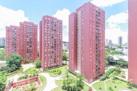 Apartamento à venda com 190m², 5 quartos e 2 vagas Apartamento à venda com 190m², 5 quartos e 2 vagasVaranda do Quarto 3