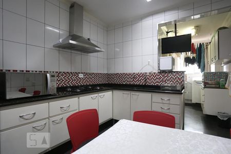 Apartamento à venda com 112m², 3 quartos e 1 vagaCozinha