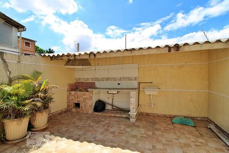 Casa à venda com 230m², 3 quartos e 2 vagasChurrasqueira