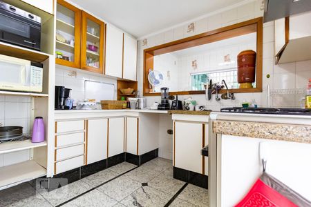 Casa à venda com 310m², 3 quartos e 2 vagas Casa à venda com 310m², 3 quartos e 2 vagasCozinha